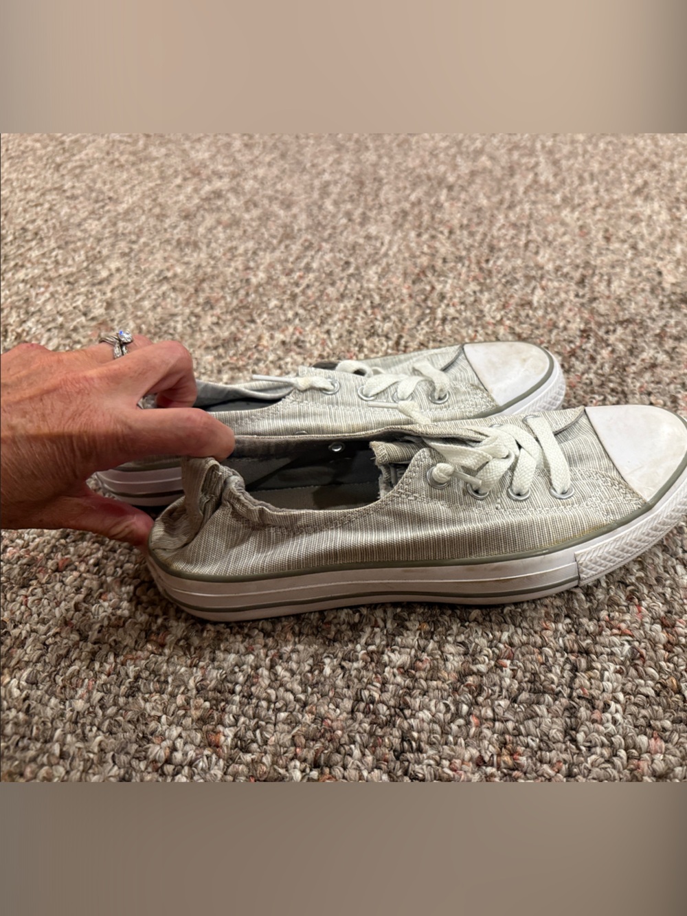 Low-Top Canvas Athletic Sneakers - Light Gray